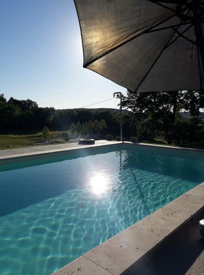 Gite La Roche Le Boulve Exterior photo